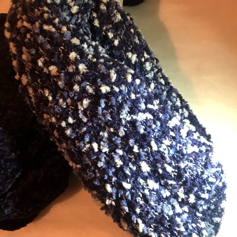JANE and BLEECKER  SOFT SLIPPER SOCKS